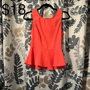 Mine Sleeveless Blouse- SUPER cute back design. Coral- Size Small